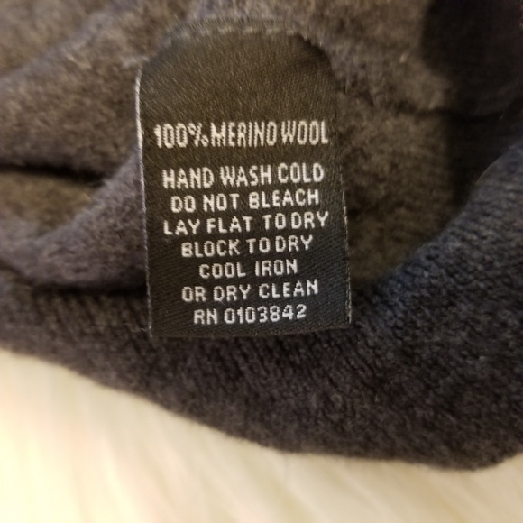 Neiman Marcus❤Merino Wool Button Pullover Sweater - Picture 4 of 7